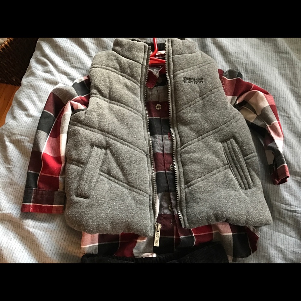 Kenneth Cole 3 piece boys outfit